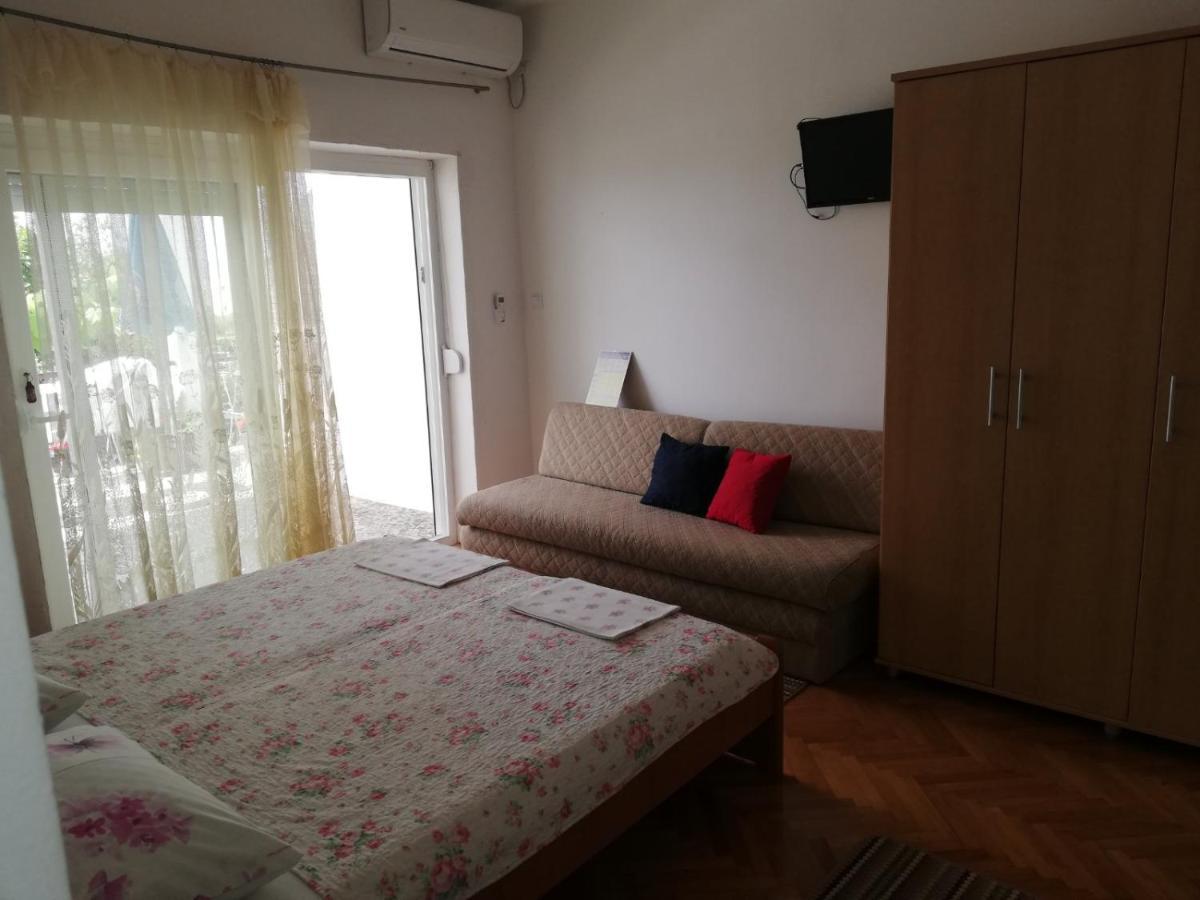 Apartments Medici ซาโอสโตรก ภายนอก รูปภาพ